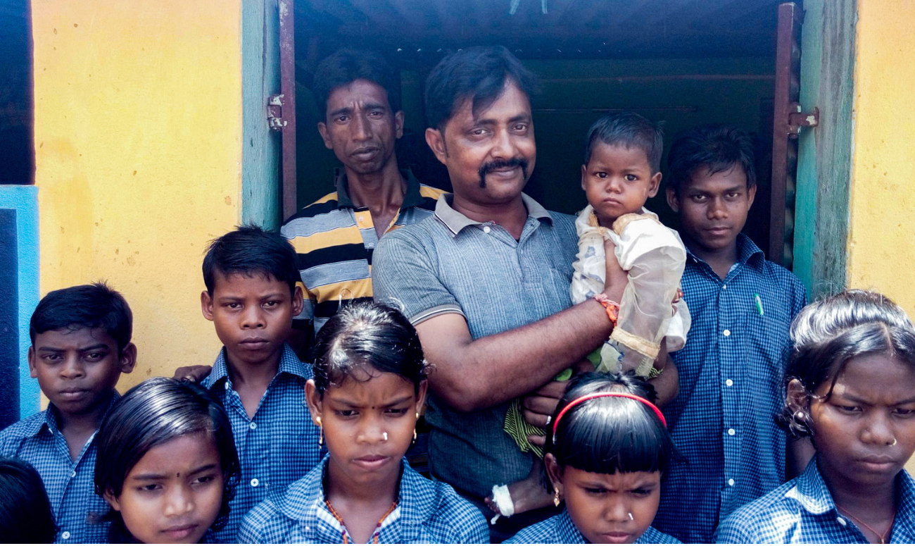 CONSTABLE OPENS SCHOOL FOR TRIBAL CHILDREN